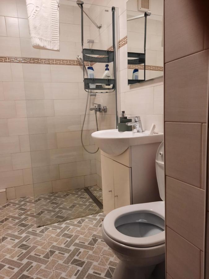 Apartament Zona Centrala Apartment ฮูเนโดอารา ภายนอก รูปภาพ